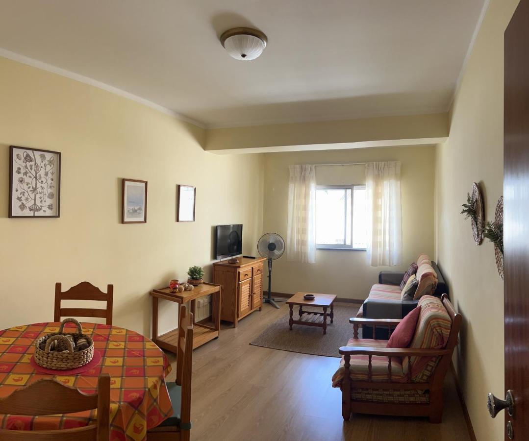 Center House Apartment Faro Exterior photo
