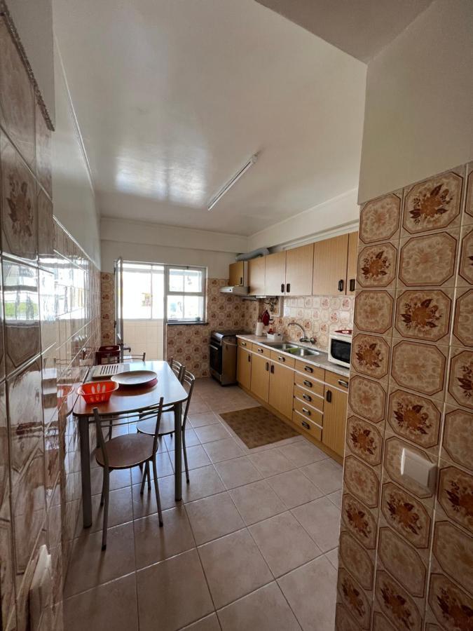 Center House Apartment Faro Exterior photo