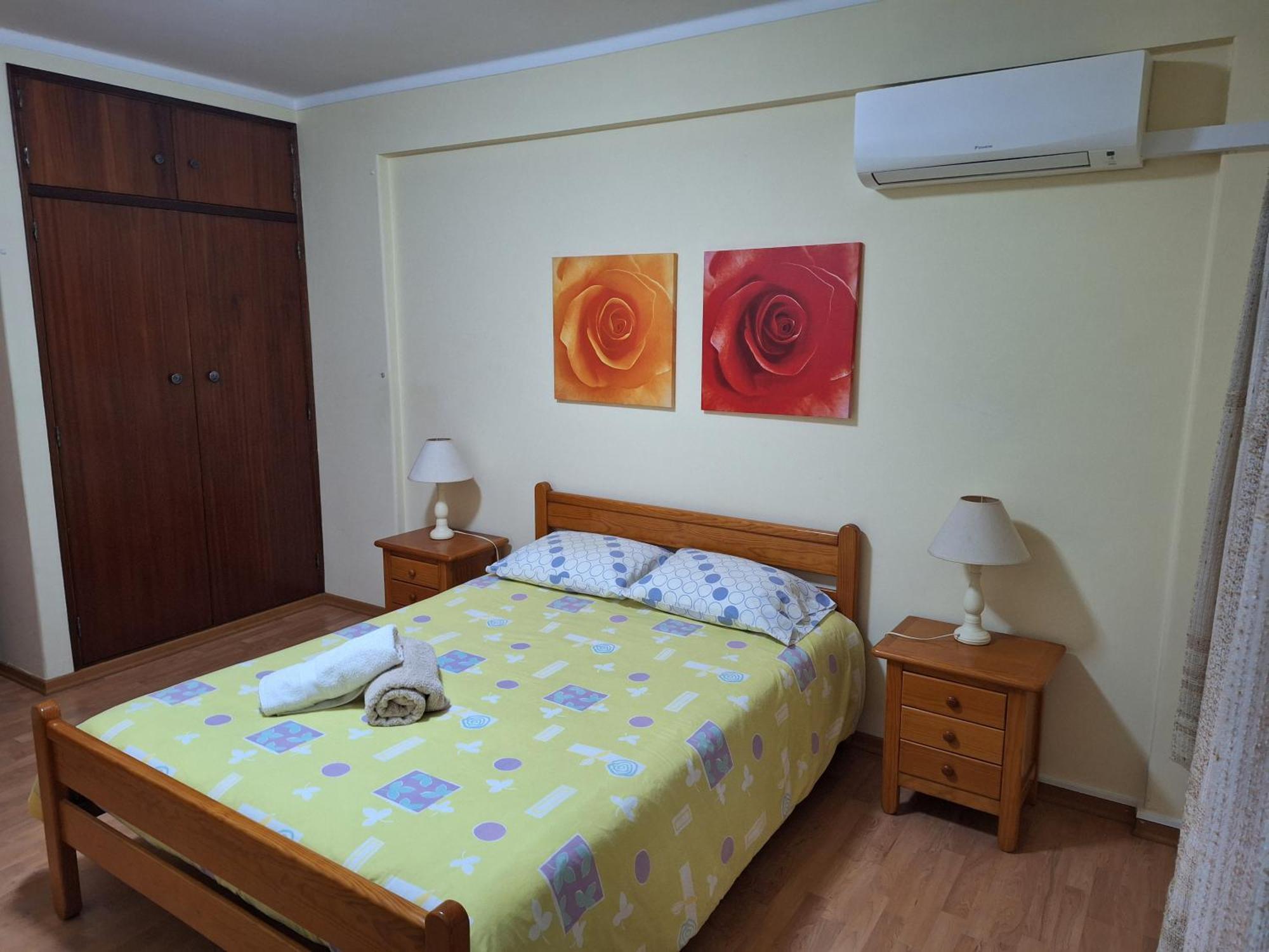 Center House Apartment Faro Exterior photo